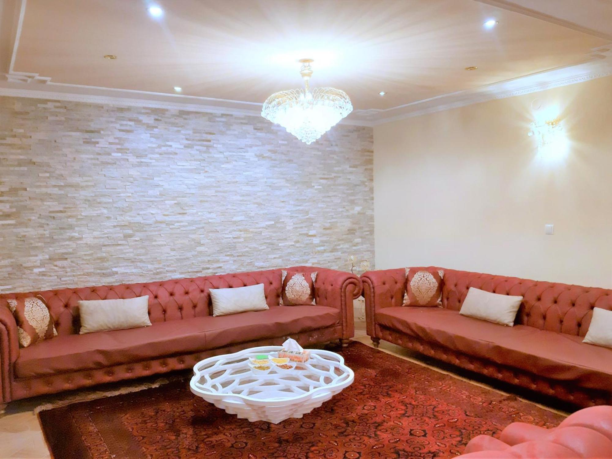 Grosse Wohnung Naehe Zentrum Вена Экстерьер фото